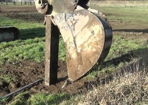 Pose de clôtures agricoles pour des prés de chevaux, poneys, ânes, chèvres, moutons, vaches, etc.